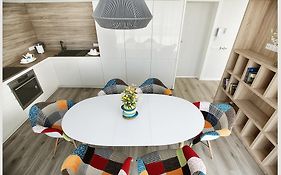 Linden Home Klaipeda Centrum Apartment